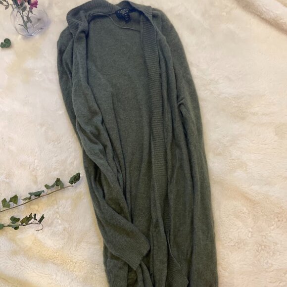 Cashmere Cardigan - Picture 2 of 3